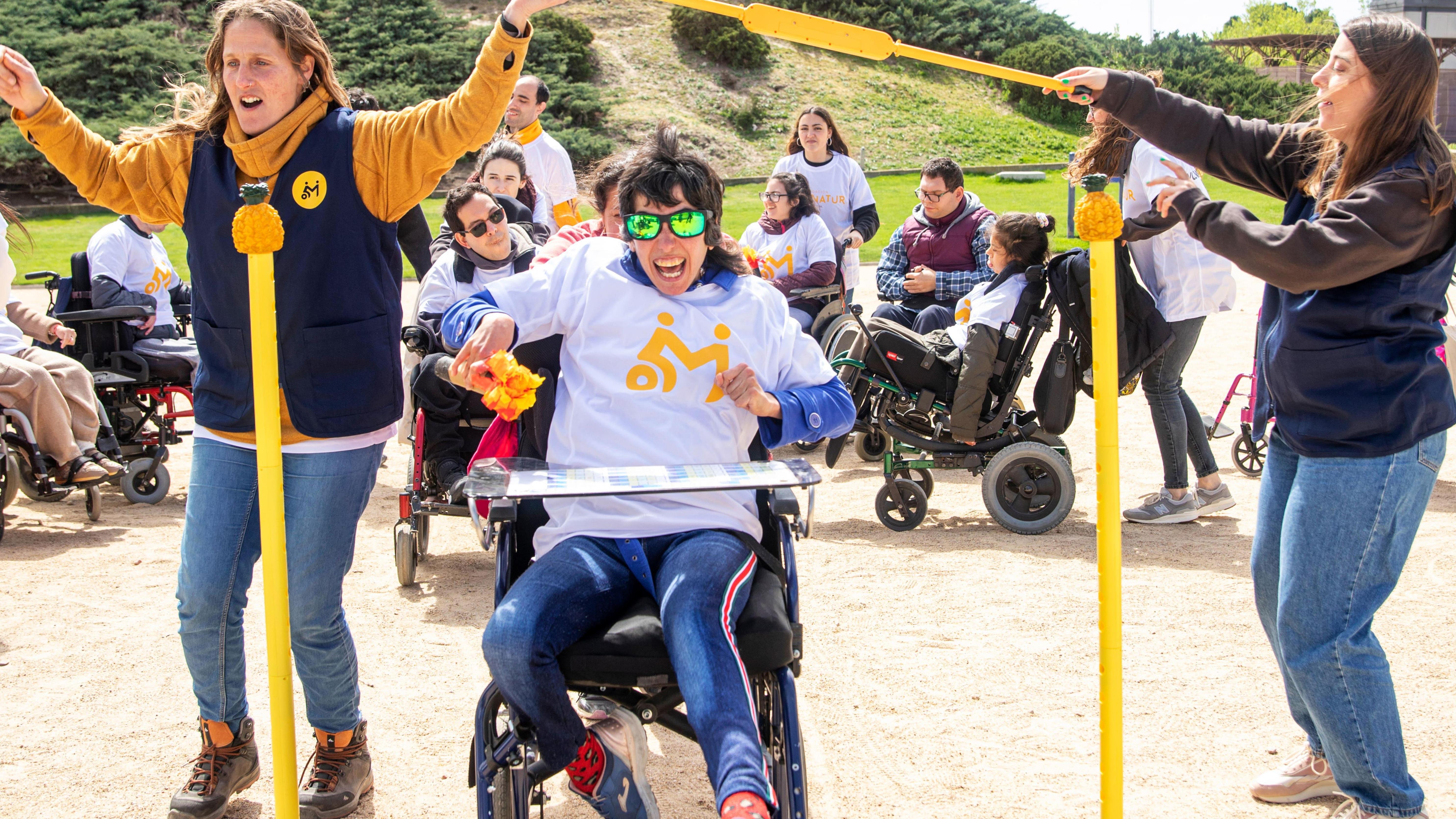 "Redes de apoyo familiar y social a través de ocio inclusivo para personas con Parálisis Cerebral"