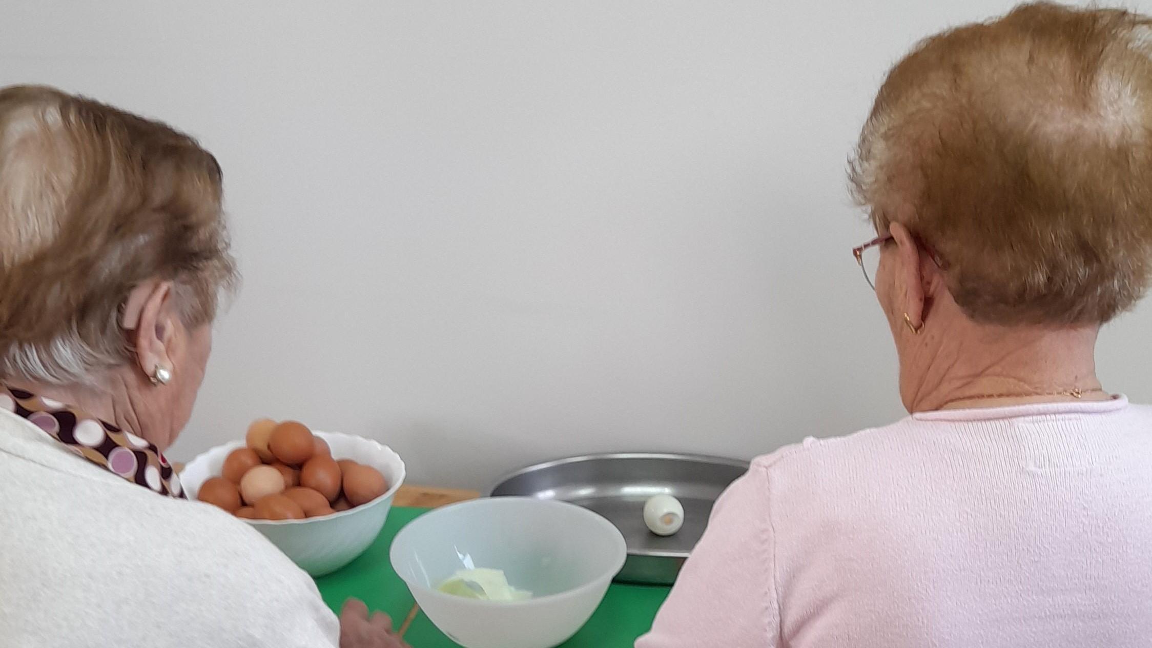 "Estimulación a través de la cocina" - Programa para personas con Alzheimer y otras demencias