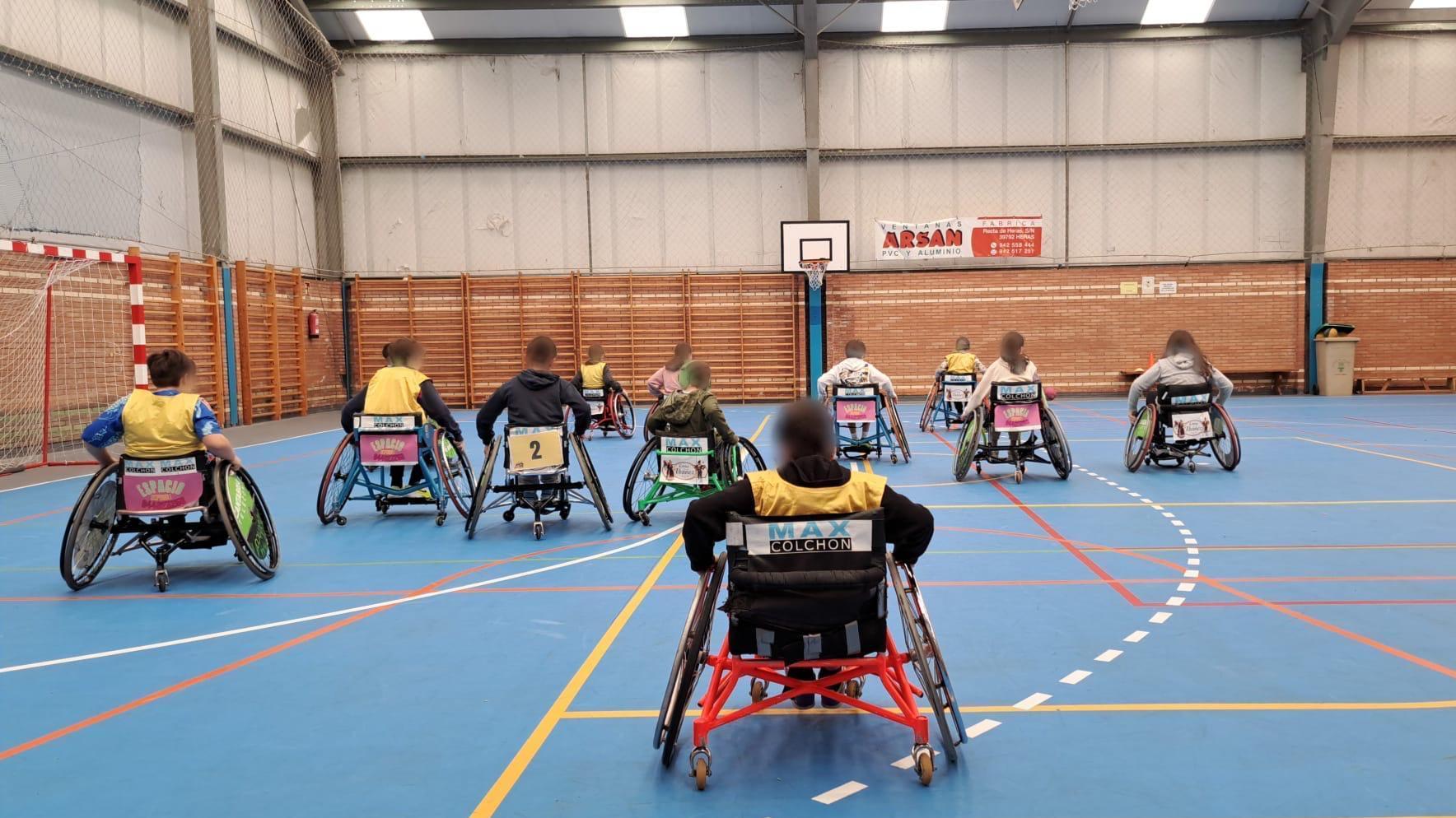 'Rodando juntos' - Programa itinerante de deporte adaptado en Cantabria