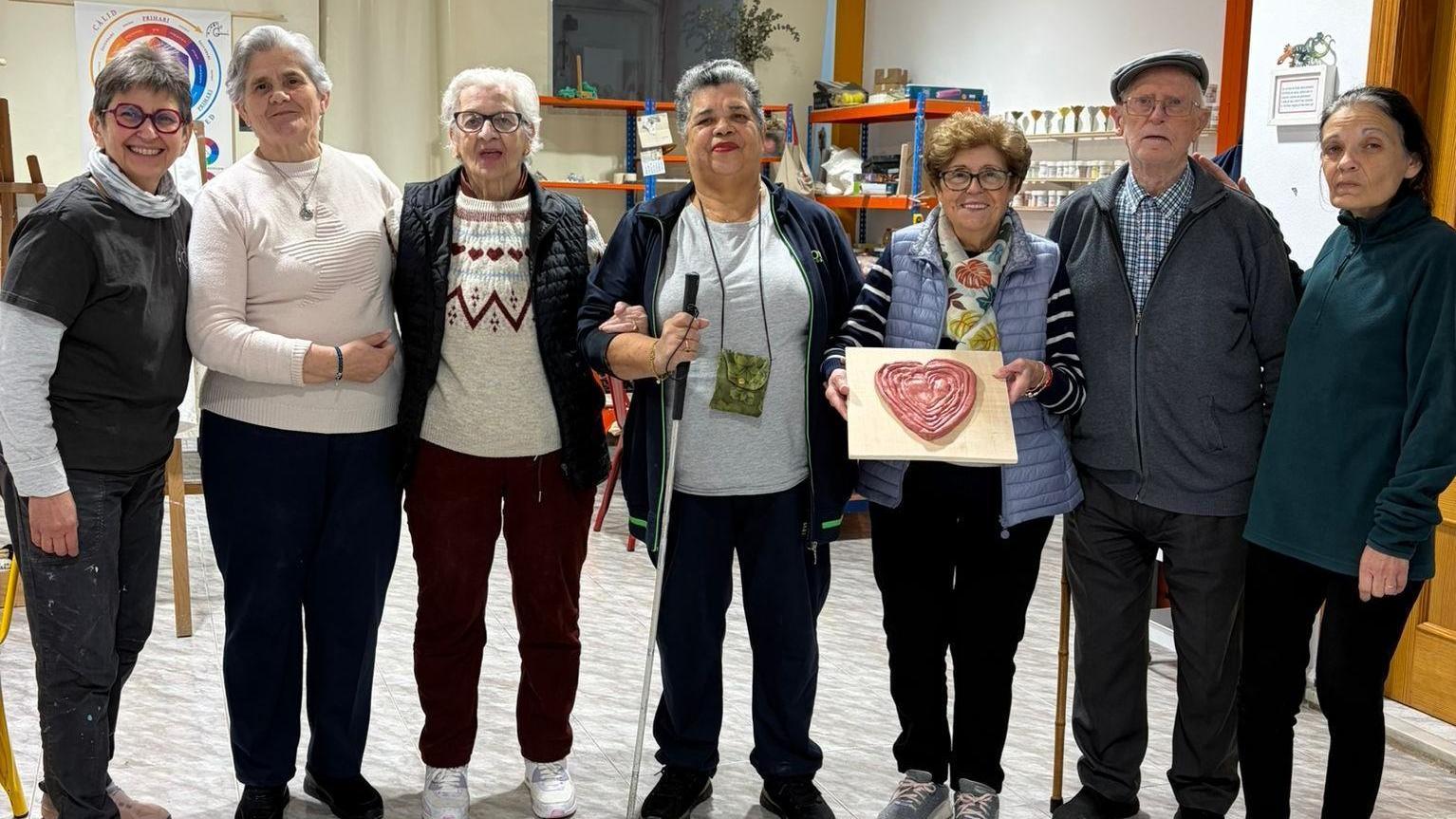 'Modelando Recuerdos' - Taller de arcilla para personas con alzhéimer