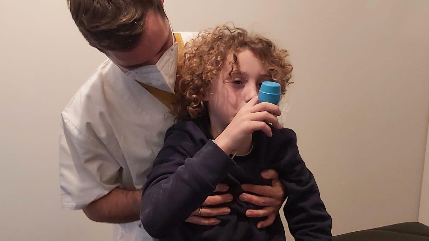 'Aire para respirar' - Proyecto de fisioterapia respiratoria para personas con fibrosis quística
