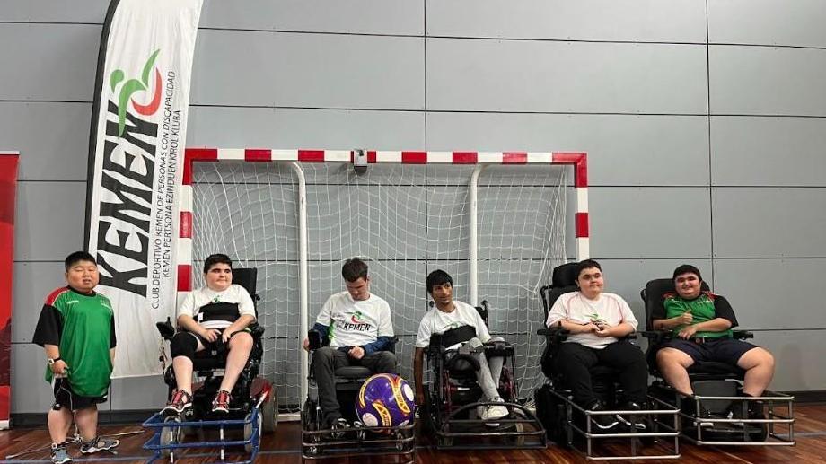 Programa de actividad deportiva para pacientes con grandes discapacidades